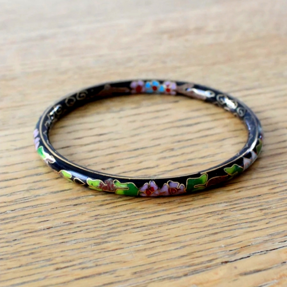 Vintage Black Cloissone Bangle